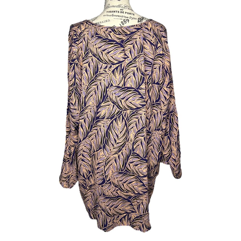 Avenue SIZE 26/28 Leaf Patterned Button Up Top Ol… - image 4